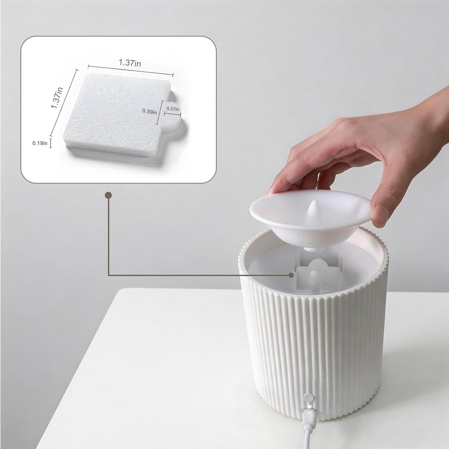 Waterless Essential Oil Diffuser,LED Candle Diffuser with Rechargeable,Wireless Candle Waterless Diffuser,3D Wick and Realistic Candle Flame Diffuser with 12PCS Cotton Pads(with Battery)