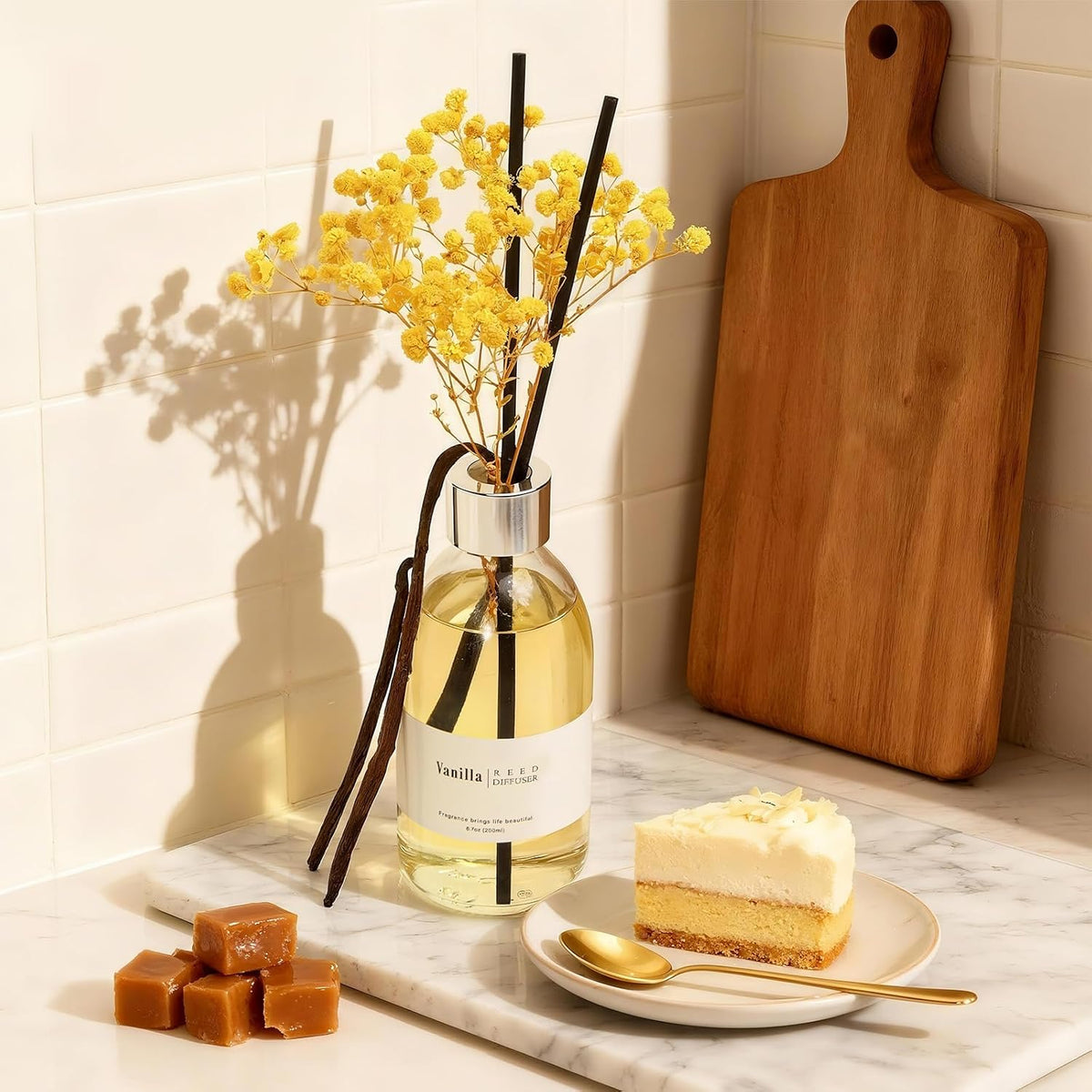 Reed Diffuser Set, 6.7 oz Eucalyptus Scented Diffuser with Sticks, Home Fragrance Reed Diffuser for Bathroom Shelf Decor