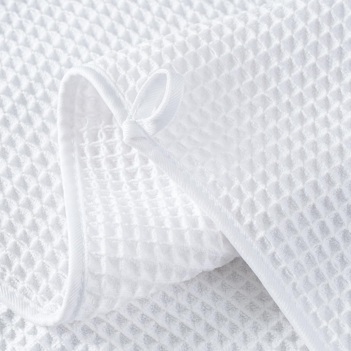 Microfiber Waffle Hand Towels, 4 Pieces, Soft, Absorbent, Fast Drying, Lint Free 430 GSM (16''x26''/40.64cm x 66.04cm)