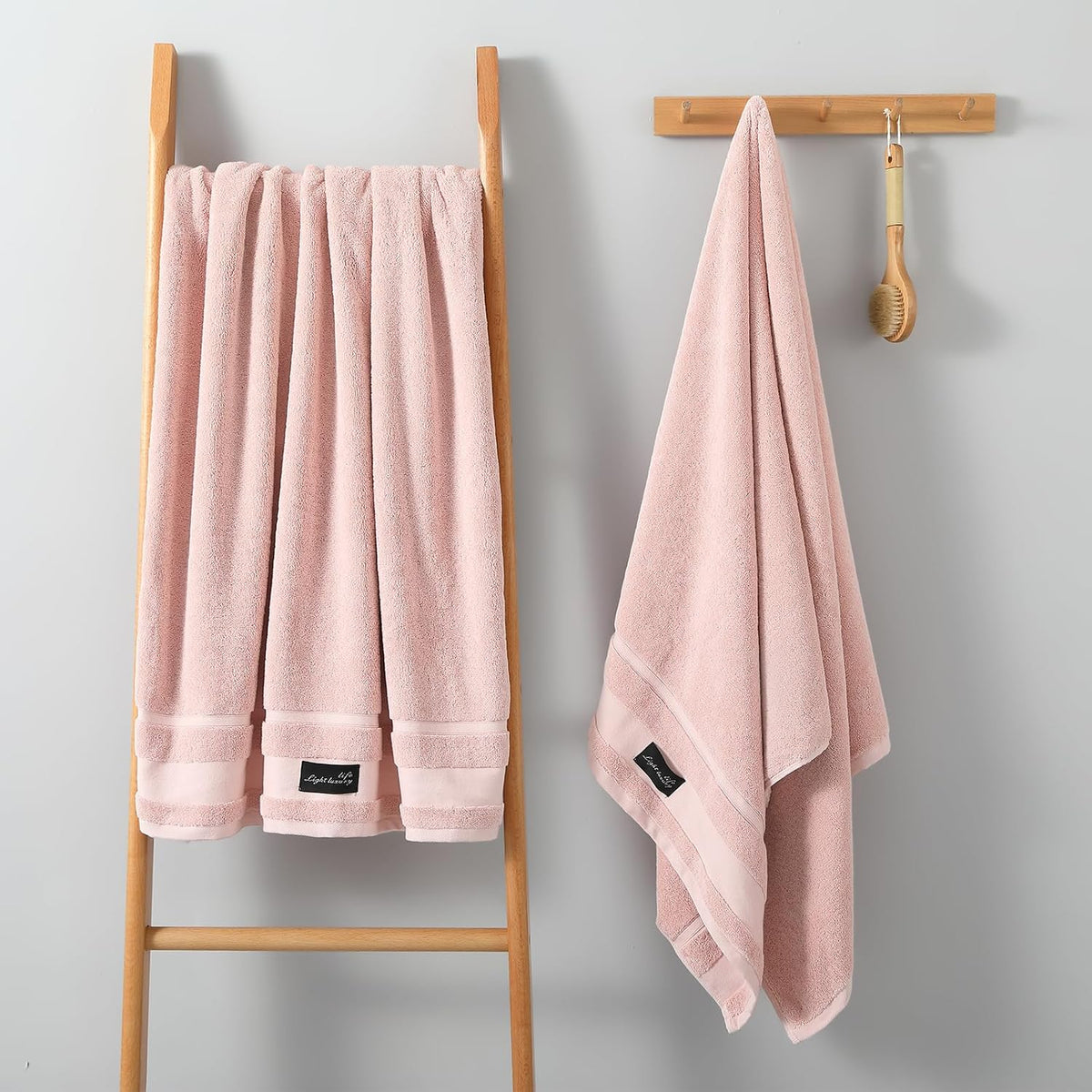 REDKISS Large Bath Towels, 100% Cotton, 31x63 in,Heavyweight 760G, Highly Absorbent & Quick Dry, Super Soft Luxury Shower Towels for Bathroom,Hotel Collection - Blue