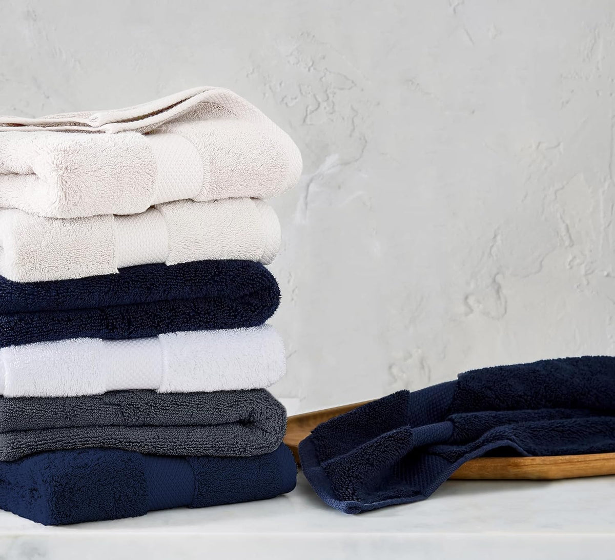 100% Organic Cotton Towels 650 GSM Plush Feather Touch Quick Dry Bath Towel, Pack of 4 GOTS Certified, Oeko-Tex Green Certified, Organic Cotton Bath Towel, 30"X58"