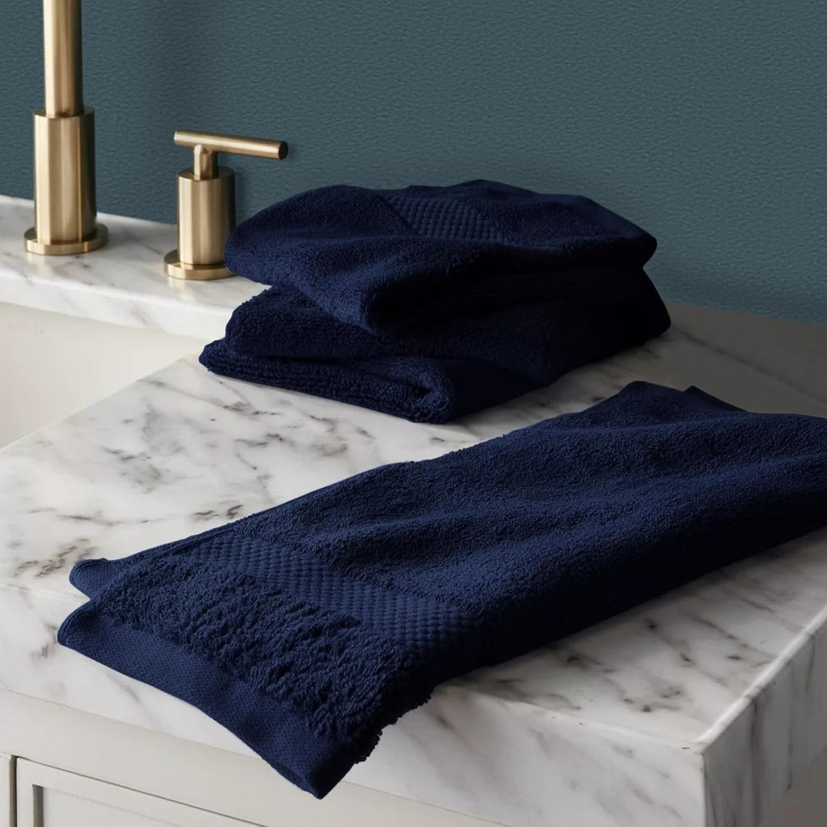100% Organic Cotton Towels 650 GSM Plush Feather Touch Quick Dry Bath Towel, Pack of 4 GOTS Certified, Oeko-Tex Green Certified, Organic Cotton Bath Towel, 30"X58"