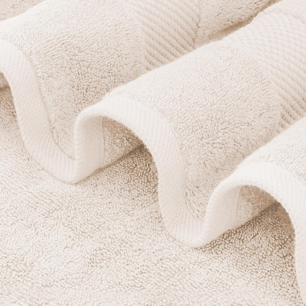 100% Organic Cotton Towels 650 GSM Plush Feather Touch Quick Dry Bath Towel, Pack of 4 GOTS Certified, Oeko-Tex Green Certified, Organic Cotton Bath Towel, 30"X58"