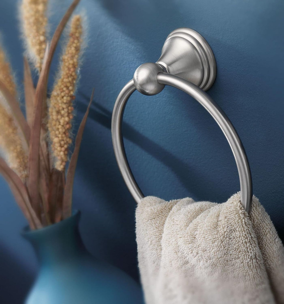 Preston Collection Brushed Nickel 18-Inch Single Bathroom Towel Bar, DN8418BN