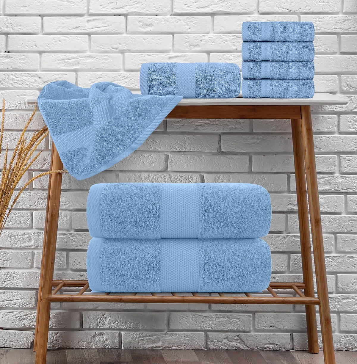 Luxury Bath Towel Set of 8 Pieces - 100% Turkish Cotton Highly Absorbent Towels for Bathroom, 2 Luxury Bath Towels 700GSM, 2 Hand Towels, 4 Washcloths, Forest Green