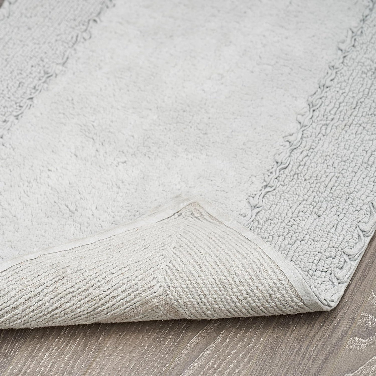 Ruffle Border 100% Cotton Bath Rug, Sage Green, 17"x 24"