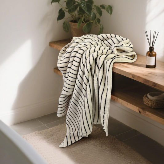 Black and Ivory Striped Bath Towels Set of 2, Lighter & Quick Dry Towels | Large 27.5 x 55 inches, Farmhouse for Bathroom, Pool, Shower