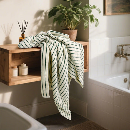 Black and Ivory Striped Bath Towels Set of 2, Lighter & Quick Dry Towels | Large 27.5 x 55 inches, Farmhouse for Bathroom, Pool, Shower