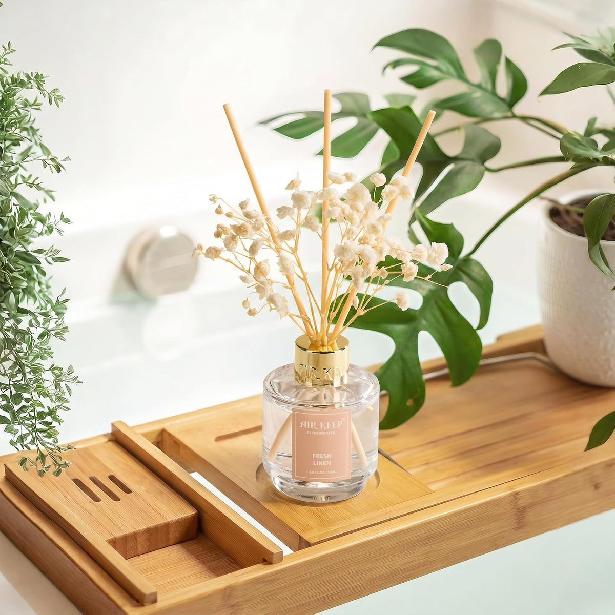 Reed Diffuser Set of 3,Clean Linen Ocean Mist&Sea Salt Lavender Eucalyptus Oil Reed Diffusers for Bedroom Living Room Office Aromatherapy Oil Reed Diffuser for Gift 50ml x 3