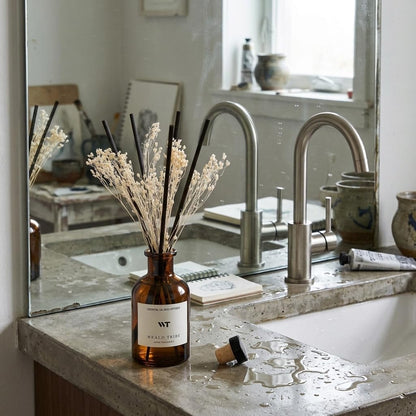 Flower Reed Diffuser Set Eucalyptus & Lavender Scent for Room Bathroom Accessories Shelf Decor & Air Fresheners, Sticks Defusers with 4.0 fl oz Home Fragrance Oils, Office Gift
