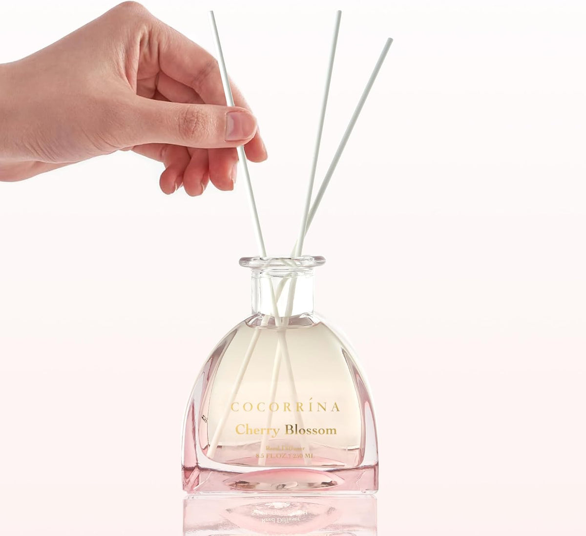 Reed Diffuser - 8.5 Oz Clean Linen Reed Diffuser with 8 Sticks for Home Bathroom Shelf Decor (Simple Luxe Collection)