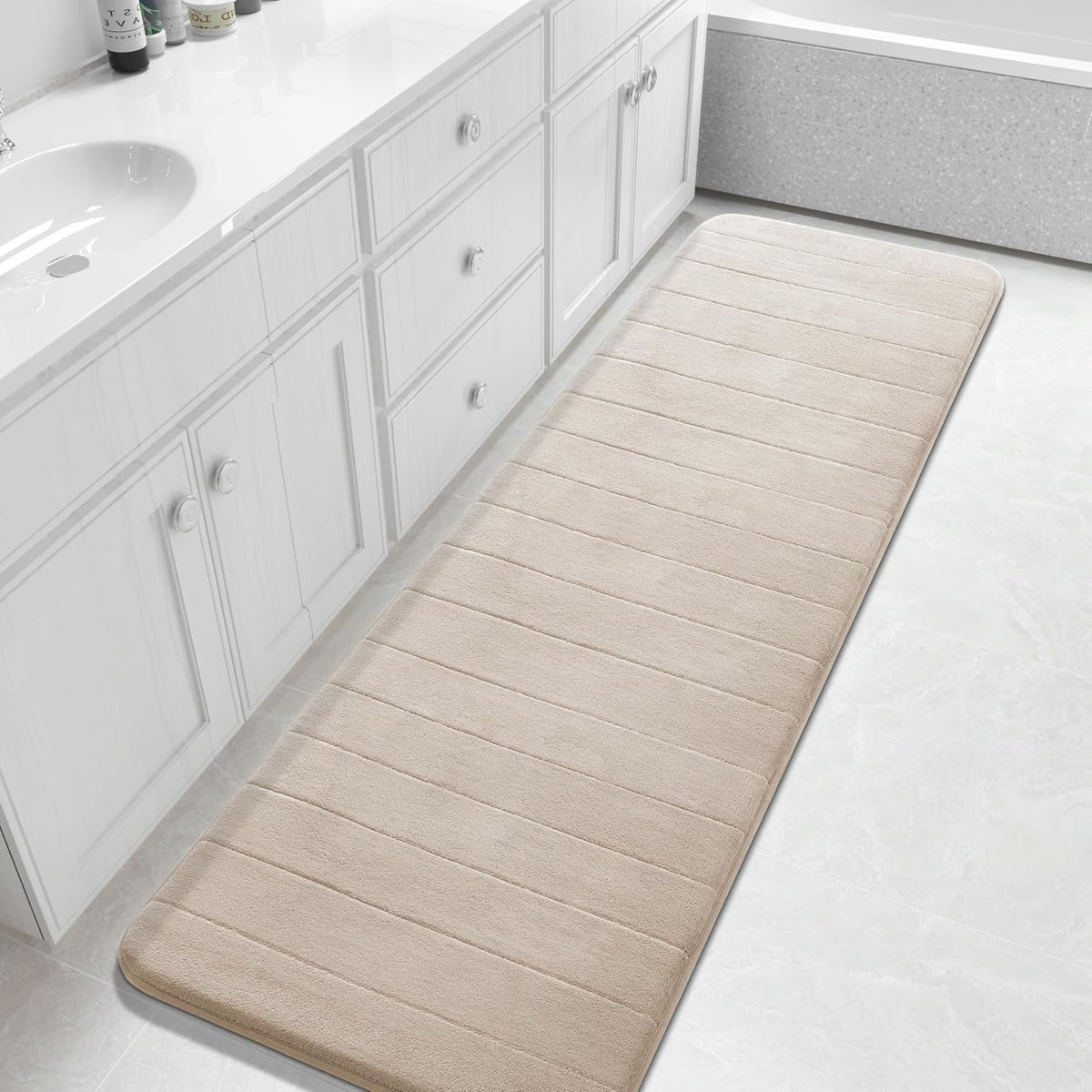 Memory Foam Bath Mat, Super Soft Absorbent Bathroom Rug Non Slip 31.5x20 Inch, Quick Dry, Machine Washable Floor Carpet for Tub Shower, Home Decor Accessories, Beige