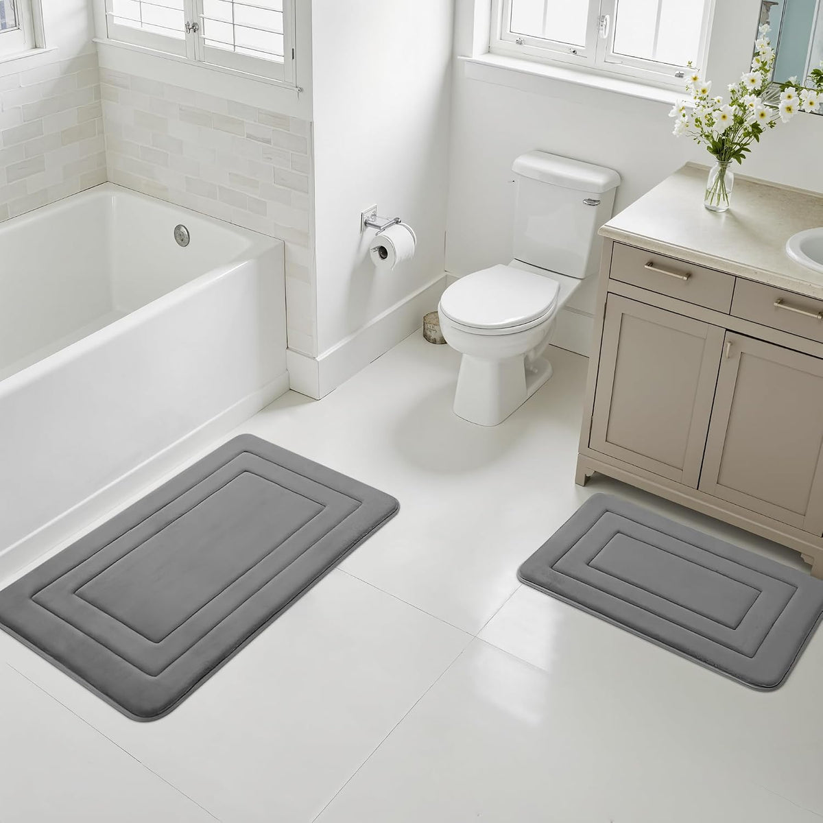 Memory Foam Bath Mats - 20" x 32" for Bathroom Floor Shower & Tub, Grey Bathroom Rugs Non Slip Washable, Water Absorbent Bath Rugs, Quick Dry Bath Carpet for Decor