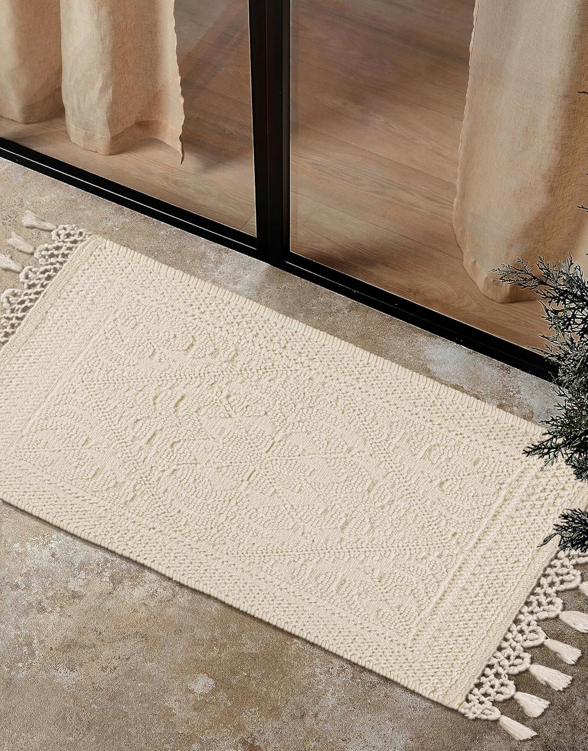 Cotton Bath Mat Rug 17x24 in. White | 100% pure cotton, hand tufted, reversible, plush pile both sides, highly absorbent, machine washable, 17x24