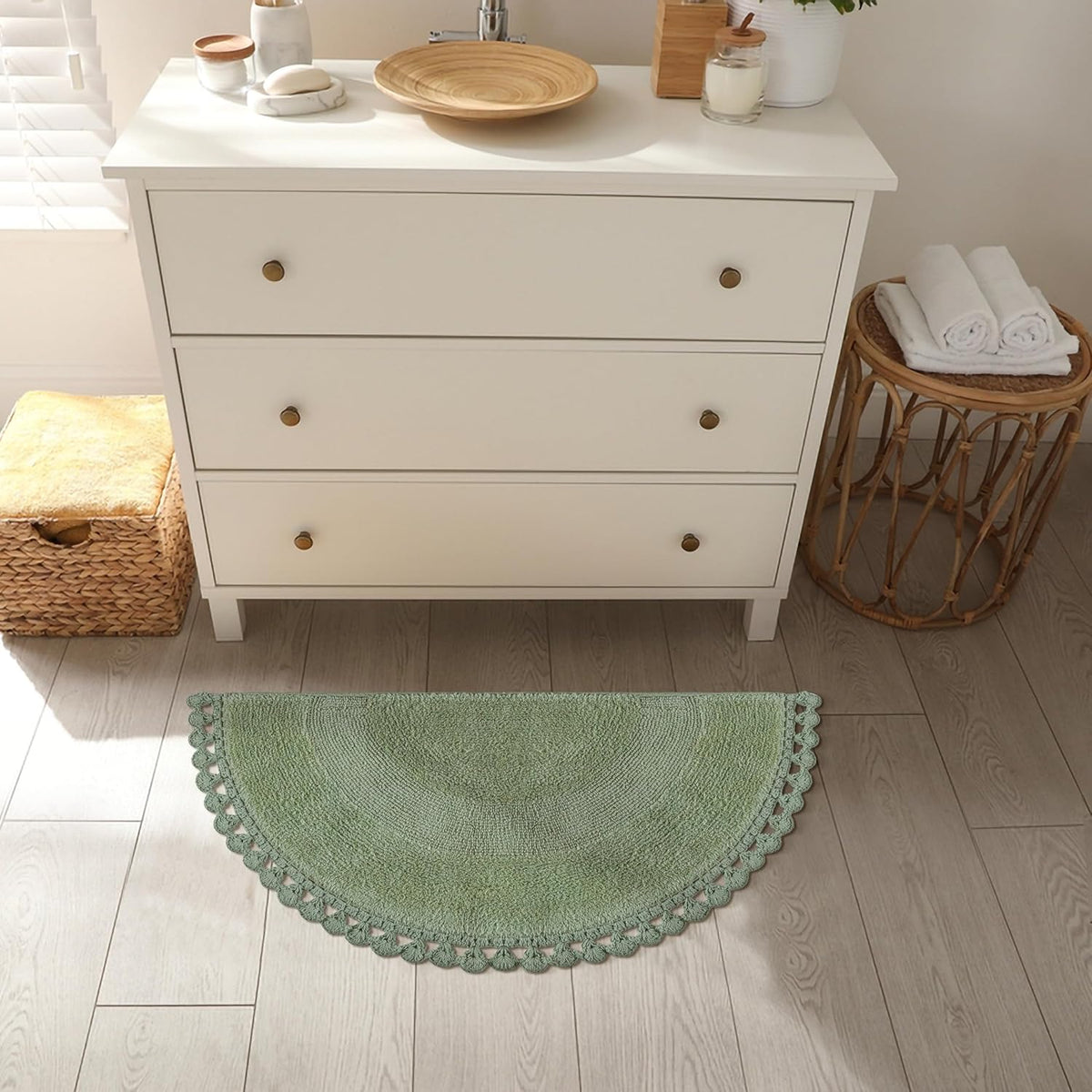 Cotton Bath Mat Rug 17x24 in. White | 100% pure cotton, hand tufted, reversible, plush pile both sides, highly absorbent, machine washable, 17x24
