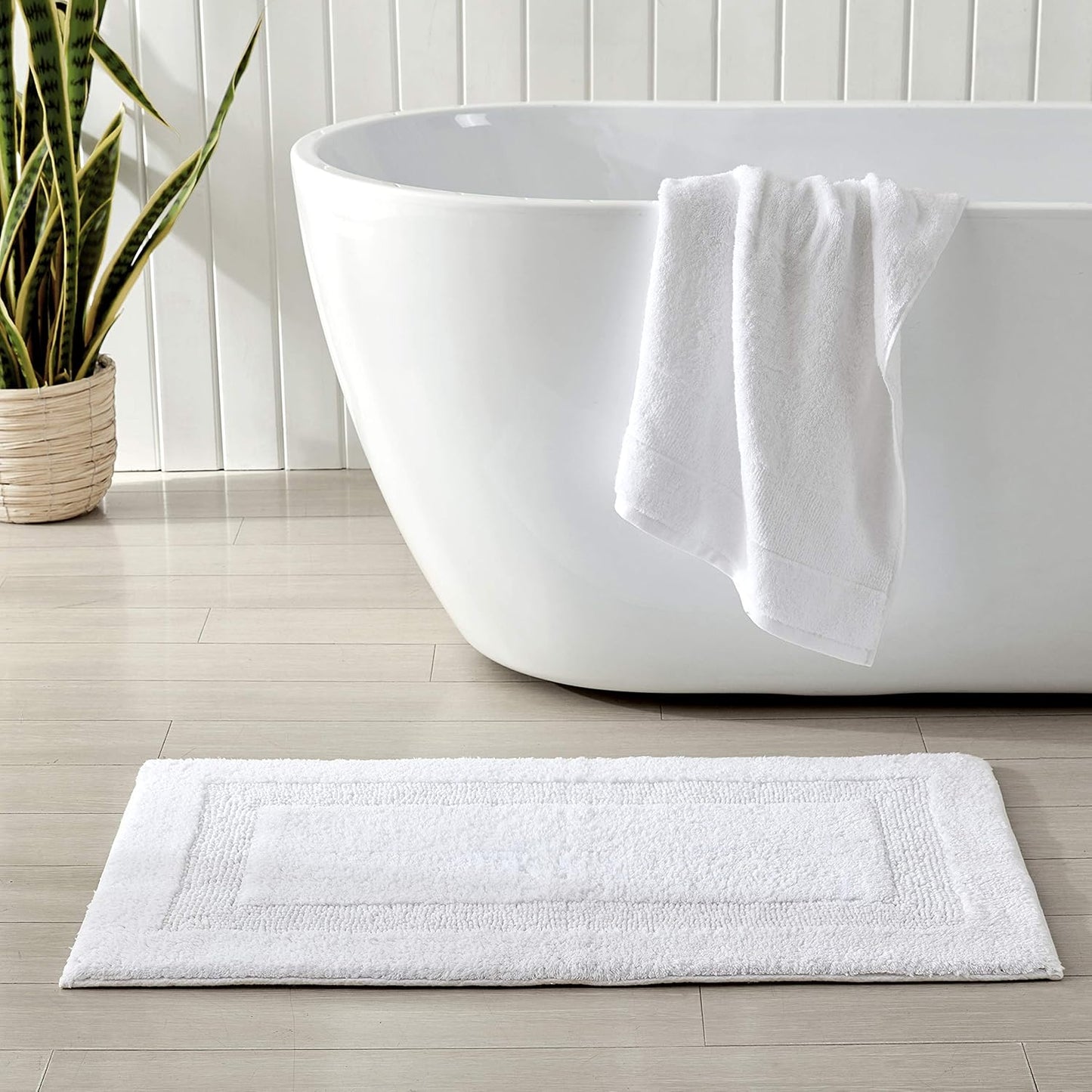 Bath Rug, 100% Cotton Soft & Absorbent Bath Mat, Reversible, Dorm Room Essentials, Long Branch Coconut